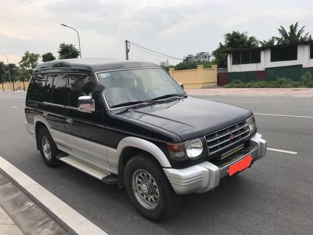 Cần bán gấp Mitsubishi Pajero 3.0V6 sản xuất 2004  