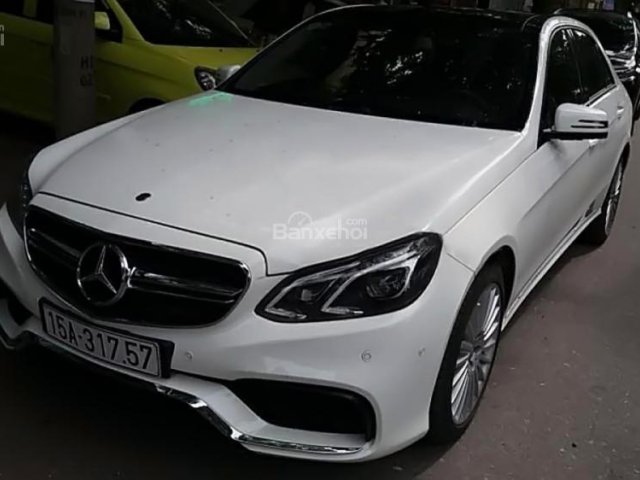 Bán ô tô Mercedes E400 năm 2013, màu trắng, xe tư nhân chính chủ