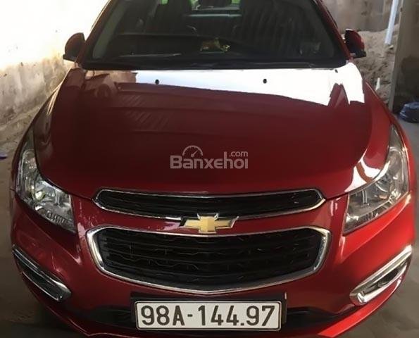 Bán Chevrolet Cruze LT 1.6L sản xuất 2017, còn nguyên mùi mới