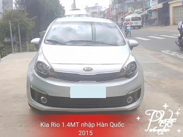 Bán xe Kia Rio 1.4MT sản xuất 2015, màu bạc, nhập khẩu nguyên chiếc còn mới