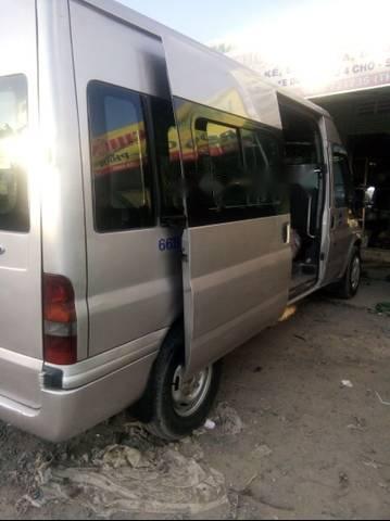 Cần bán xe Ford Transit 2004, màu bạc, 150 triệu