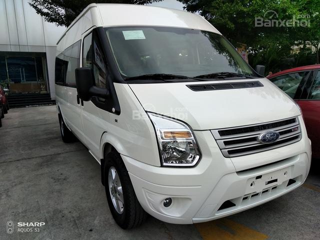 Bán Ford Transit 16 chỗ, màu trắng, giao ngay, lh 08899 45462