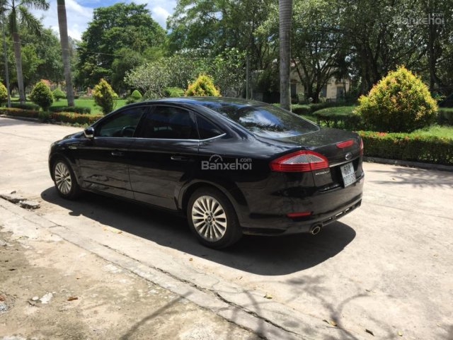 Bán xe Ford Mondeo sản xuất 2012 màu đen, giá tốt