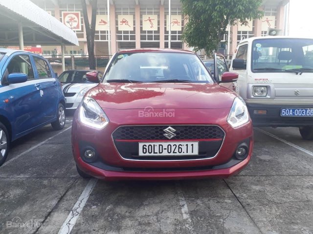 Bán Suzuki Swift 2019, màu đỏ, lái thử xe0