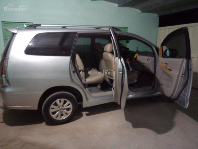 Bán Toyota Innova G sản xuất 2008, màu bạc