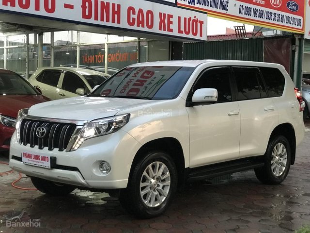 Cần bán xe Toyota Prado VX 2017, màu trắng, nhập khẩu