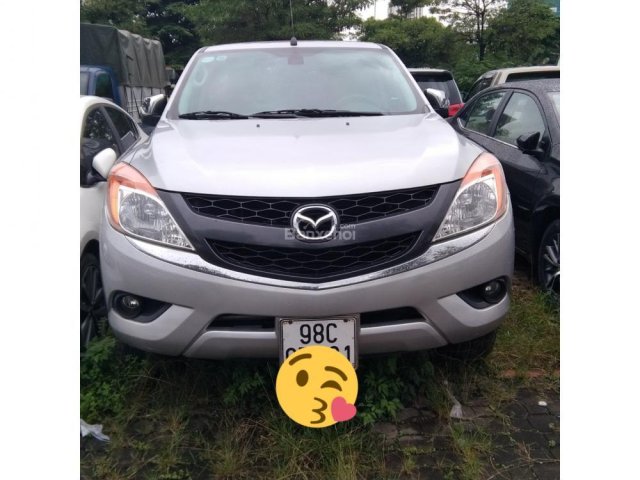 Bán xe Mazda BT 50 sản xuất năm 2014, màu bạc, xe nhập