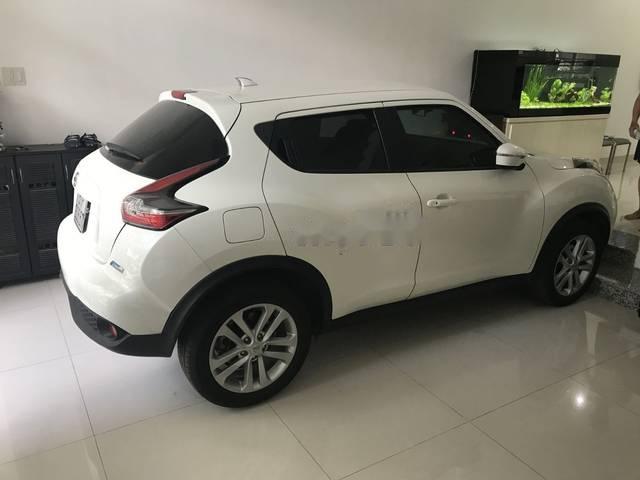 Cần bán gấp Nissan Juke sản xuất năm 2015, màu trắng chính chủ giá cạnh tranh