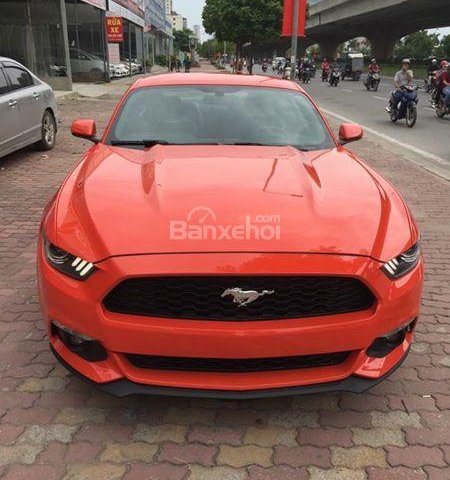 Bán Ford Mustang 2.3 Ecoboost 2018 nhập Mỹ mới 100%