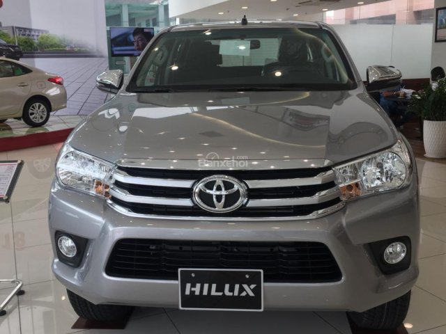 Toyota bán tải nhập khẩu đủ màu, giao luôn, giá siêu tốt - 0908222277