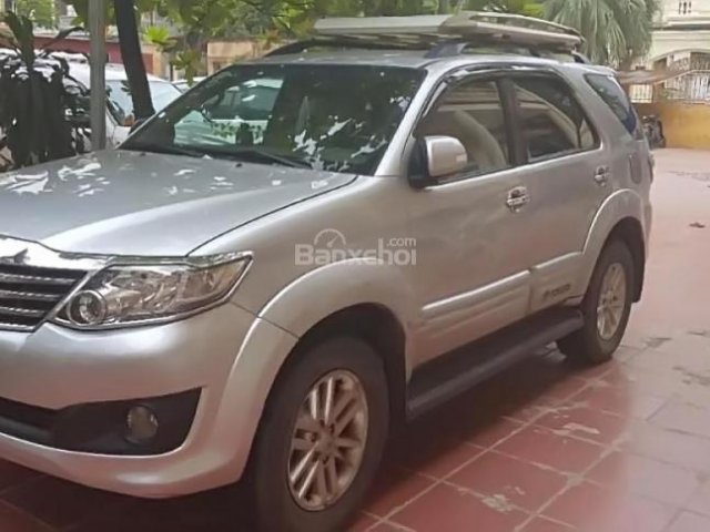 Bán ô tô cũ Toyota Fortuner đời 2012, màu bạc