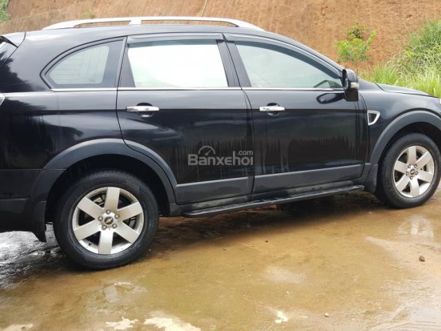 Bán Chevrolet Captiva LT đời 2008, màu đen