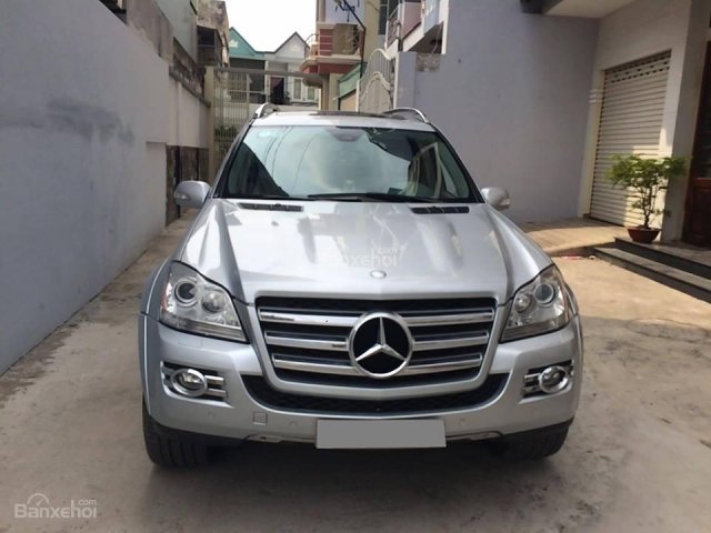 Bán Mercedes Gl550 sx 2010 AMG, màu bạc, xe đẹp cực kỳ. Xe đi kỹ