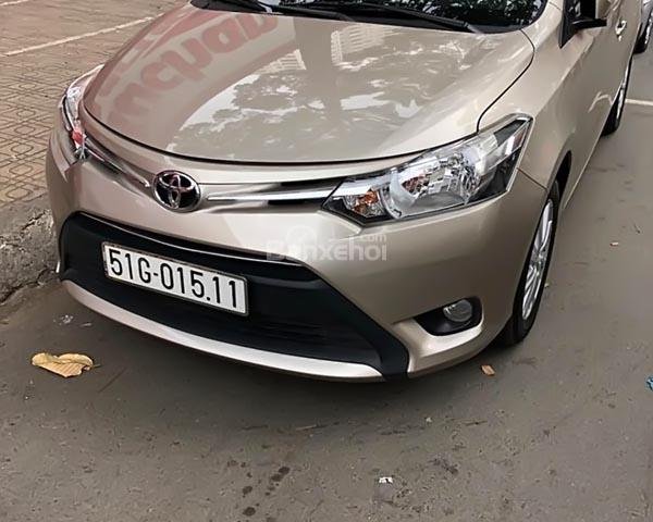 Bán xe Toyota Vios 1.5E CVT 2017, màu vàng