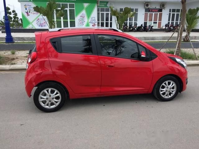 Cần bán xe Chevrolet Spark LTZ 2015, số tự động, màu đỏ