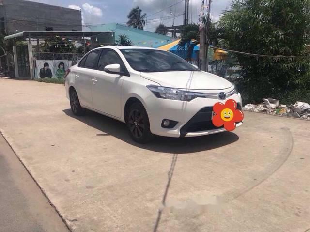 Cần bán Toyota Vios T8/2017, màu trắng