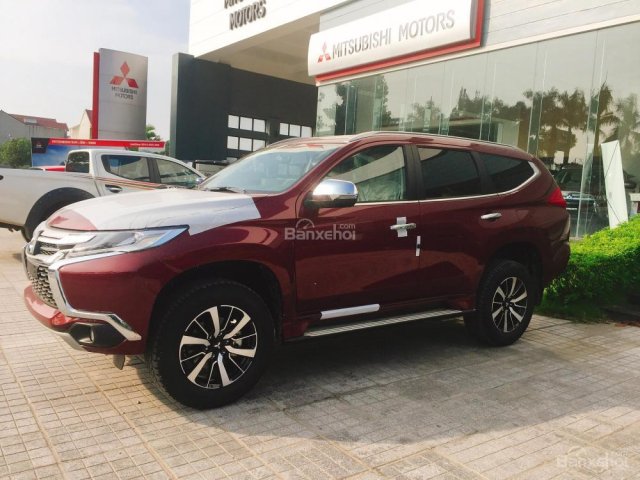 Bán Mitsubishi Pajero Sport máy dầu, 1 cầu, số tự động, 2018, nhập khẩu xe giao ngay Nghệ An, Hà Tĩnh, lh 0969.392.298