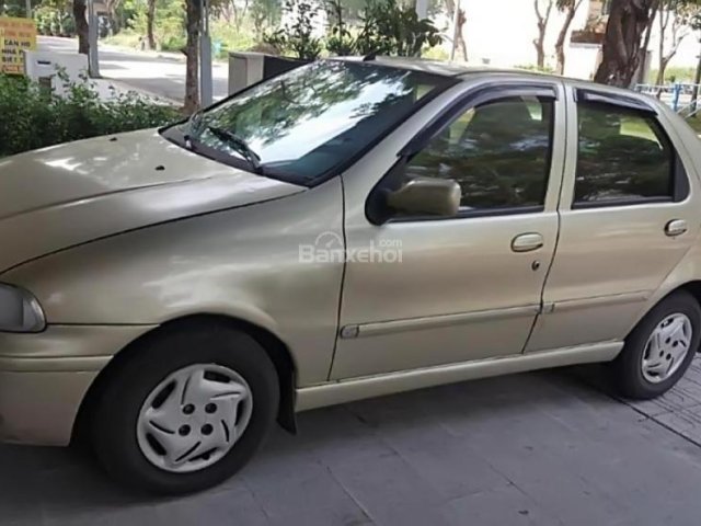 Cần bán gấp Fiat Siena ELX 1.3 đời 2002, màu vàng còn mới