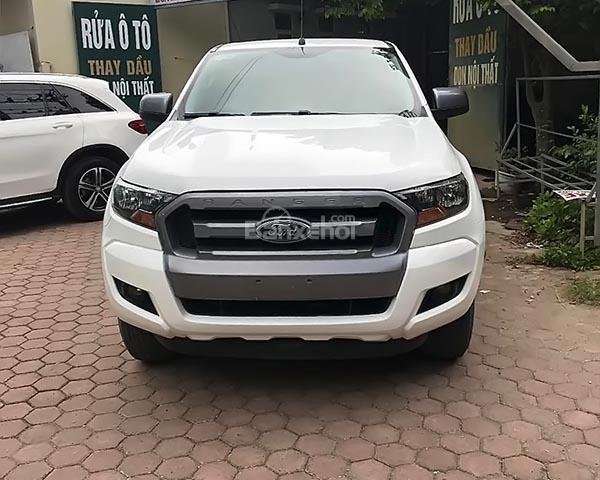 Cần bán xe Ford Ranger 2.2 năm 2016, màu trắng, xe nhập