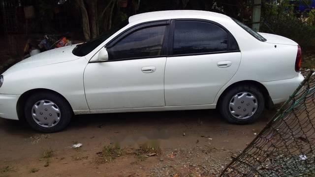 Bán ô tô Daewoo Lanos năm 2000, màu trắng, giá 85tr