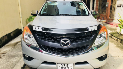 Bán Mazda BT 50 3.2 AT sản xuất 2014, màu trắng