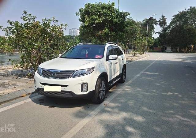 Bán Kia Sorento bản full, máy xăng, tự động 2.4 - xe nội ngoại thất rất đẹp