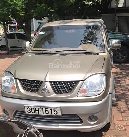 Cần bán gấp Mitsubishi Jolie năm sản xuất 2005 giá cạnh tranh