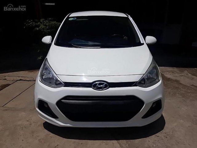 Cần bán gấp Hyundai Grand i10 2014, màu trắng, nhập khẩu nguyên chiếc như mới0