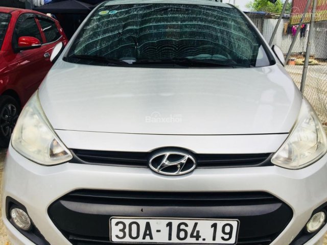 Bán xe Hyundai Grand i10 bản đủ