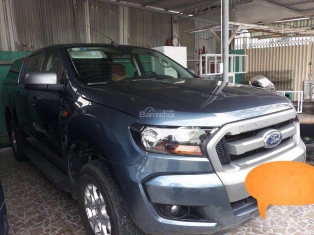 Bán Ford Ranger XLS 2.2AT máy dầu, số tự động 1 cầu nhập Thái Lan 2016, biển Sài Gòn màu xanh