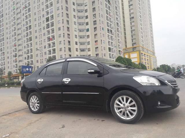 Cần bán xe Toyota Vios sản xuất năm 2010, màu đen, giá tốt