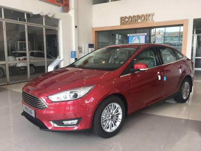 Bán xe Ford Focus Titanium đời 2018, màu đỏ