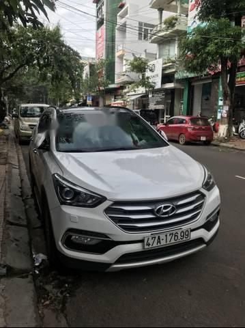 Bán xe cũ Hyundai Santa Fe năm 2016, màu trắng