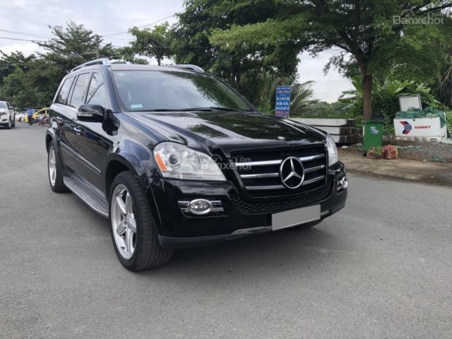 Bán Mercedes GL550 Sx 2010, màu đen huyền thoại nhé. Xe chính chủ