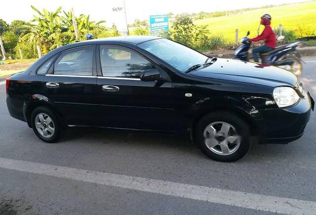 Cần bán Chevrolet Lacetti đời 2009, màu đen