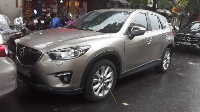 Bán Mazda CX 5 2.0 AT sản xuất 2015, màu bạc chính chủ, giá tốt