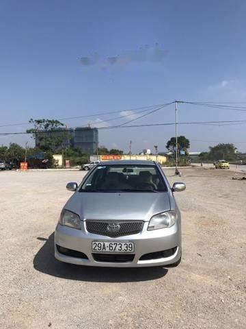 Cần bán xe Toyota Vios đời 2005, màu bạc