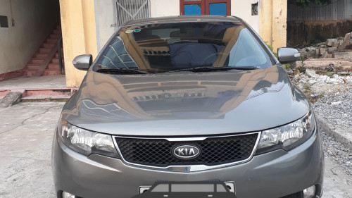 Bán xe Kia Forte 1.6 MT sản xuất 2011, màu xám 