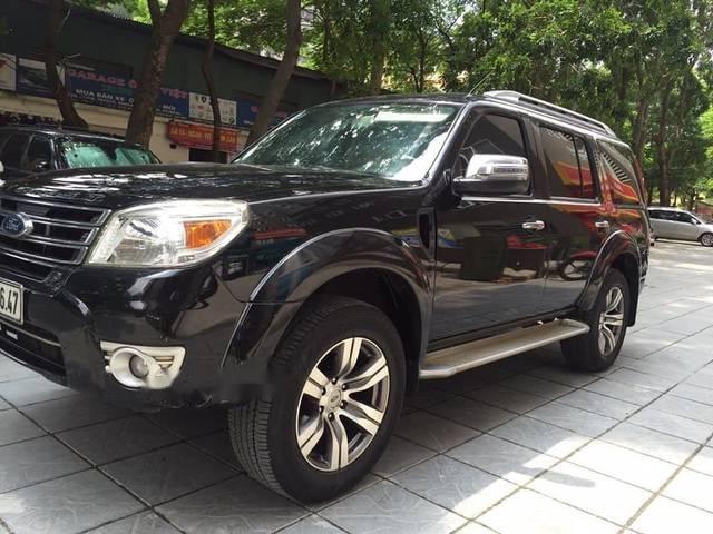 Bán ô tô Ford Everest 2.5 AT limetid sản xuất 2013, màu đen  