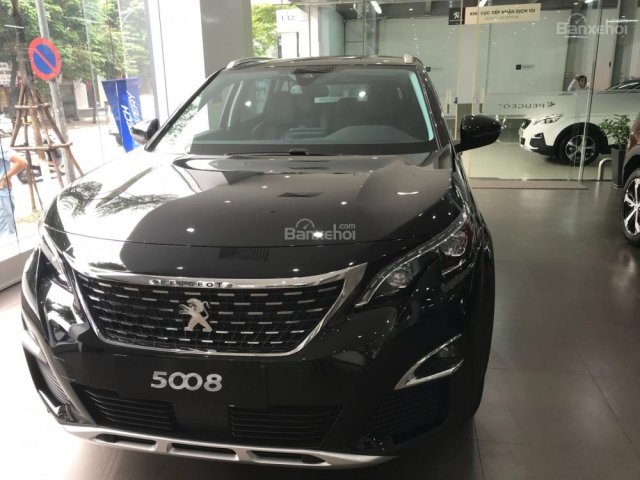 Peugeot 5008 2018, đủ màu, giao xe ngay