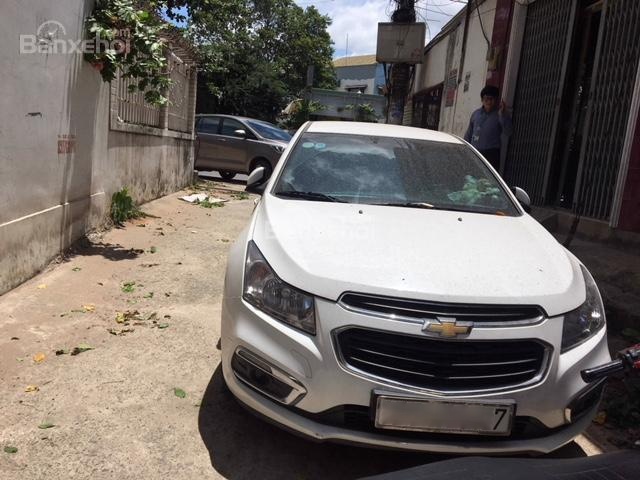 Bán ô tô Chevrolet Cruze sản xuất 2017, màu trắng