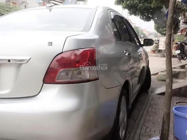 Bán ô tô Toyota Vios 1.5 MT 2009, màu bạc chính chủ