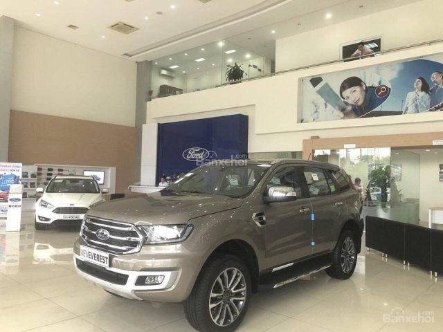 Xe giao ngay Ford Everest 2.0 Biturbo 2018 tại Cao Bằng, nhập khẩu - LH 09782122880