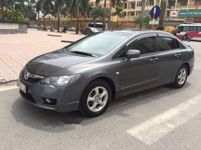 Bán Honda Civic đời 2010, màu xám xe gia đình