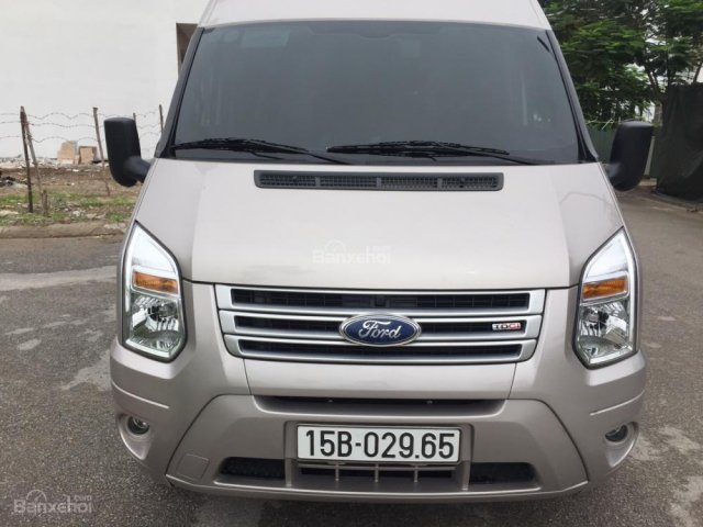 Cần bán Ford Transit Mid sản xuất năm T6 - 2017 giá bán 735 tr