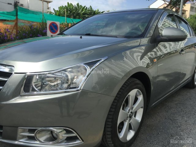 Cần bán Daewoo Lacetti Cdx premium năm sản xuất 2010, màu bạc, nhập khẩu