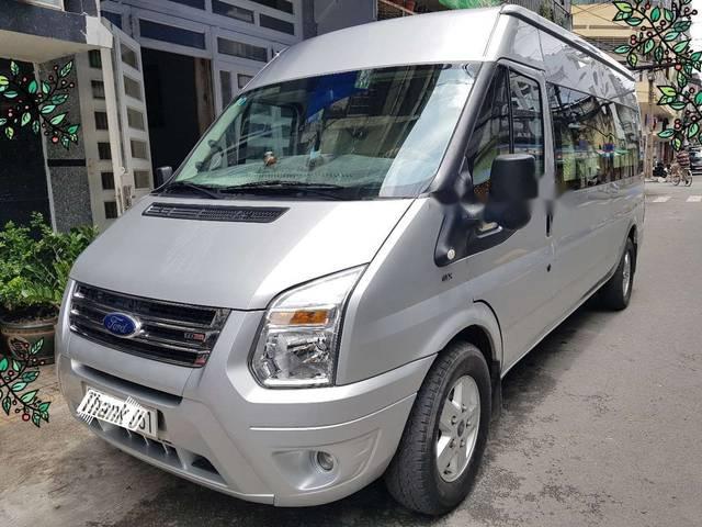 Bán Ford Transit Luxury (SLX) 12/2016, màu bạc mới 99,9%