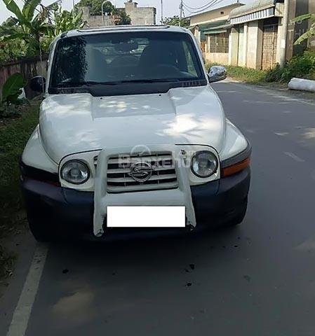 Cần bán gấp Ssangyong Korando TX5 đời 2004, màu trắng, xe nhập