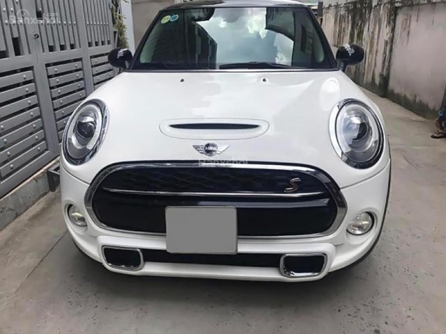 Cần bán Mini Cooper S 3Dr sản xuất năm 2015, màu trắng, nhập khẩu nguyên chiếc như mới