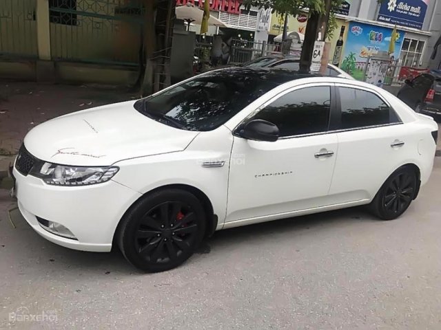 Cần bán xe Kia Forte SX 1.6 AT sản xuất 2013, màu trắng, giá chỉ 455 triệu